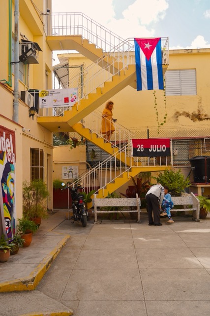 El bloqueo de EE.UU. contra Cuba / The U.S. blockade against Cuba